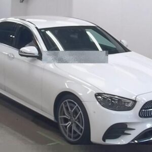 Mercedes Benz E200