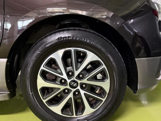 Hyundai GrandStarex Urban8