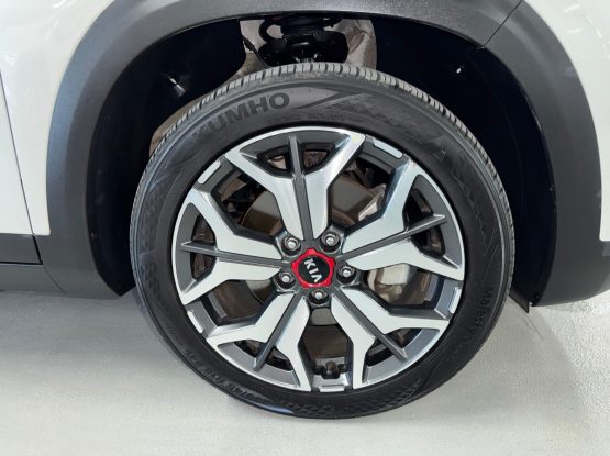 KIA Seltos 8