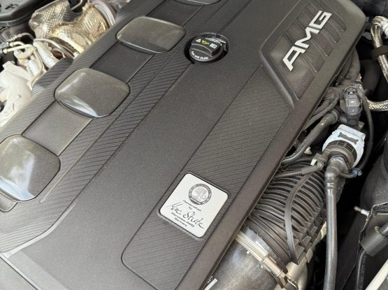Mercedes-Benz SL-Class12