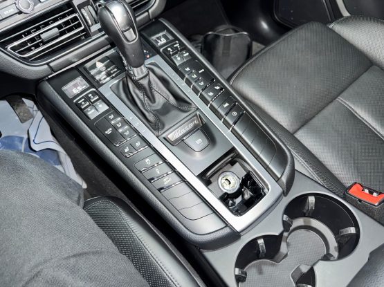 Porsche Macan20