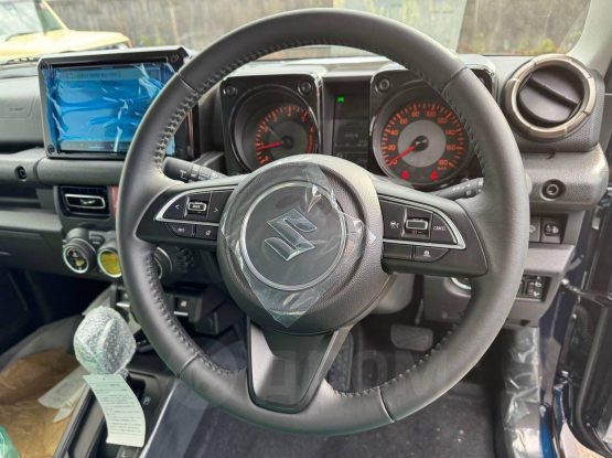 Suzuki Jimny (10)