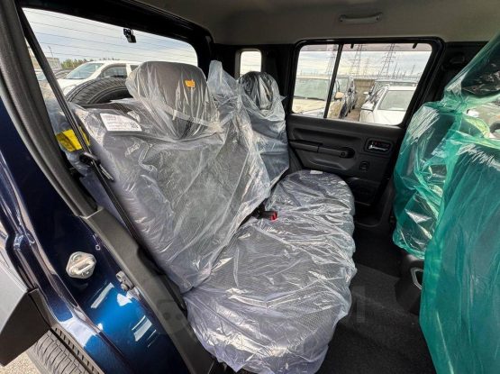 Suzuki Jimny (8)