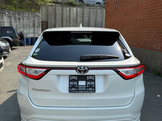 Toyota Harrier5