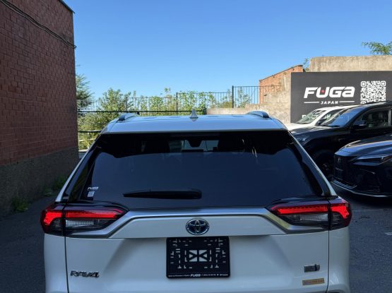 Toyota RAV4 11