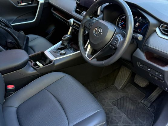 Toyota RAV4 2