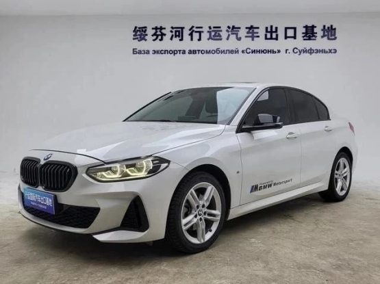 BMW 1-Series (9)
