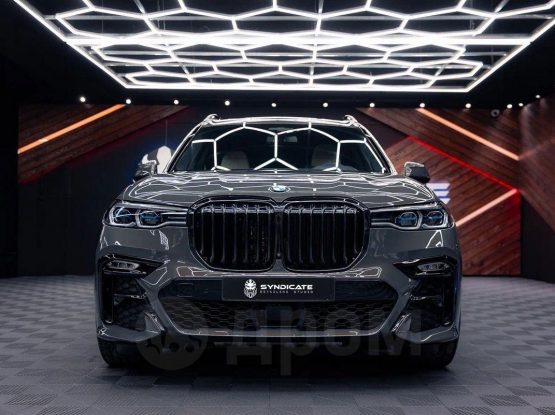 BMW X7 (4)