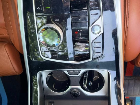 BMW X7 40i (6)
