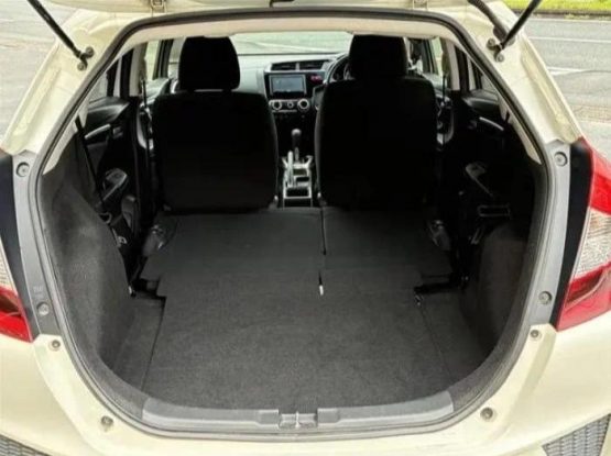 Honda Fit 72000 (3)