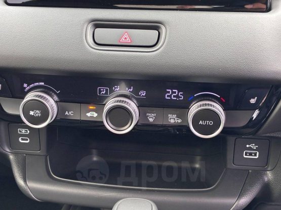 honda-vezel-2026-21.10.2026-11