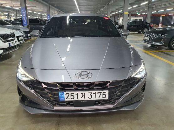 Hyundai Avante (20)