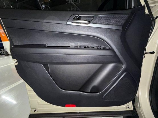 KGM Rexton Sports Khan 6000 (25)