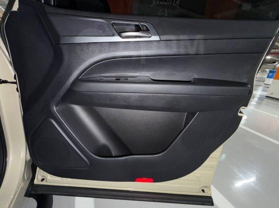 KGM Rexton Sports Khan 6000 (28)