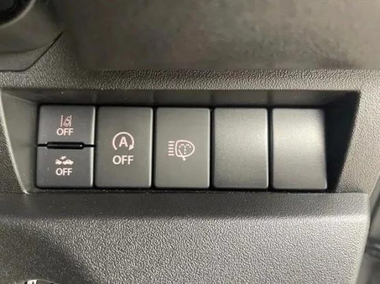 Suzuki Jimny 23000 (5)