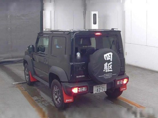 Suzuki Jimny Sierra 103000 (7)