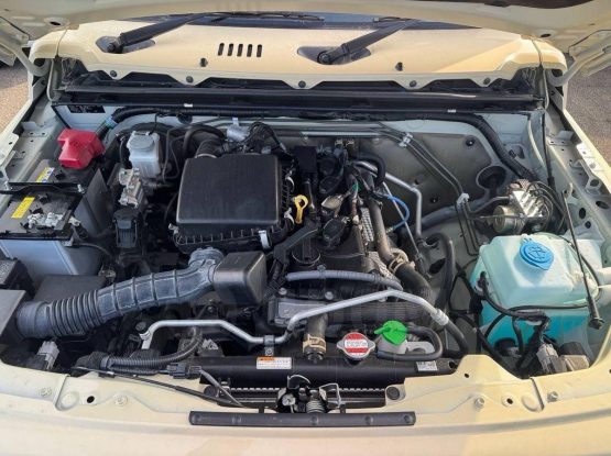 Suzuki Jimny Sierra (13)