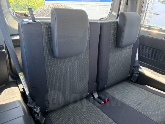 Suzuki Jimny Sierra 14000 (25)