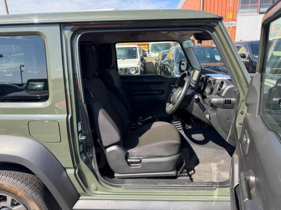 Suzuki Jimny Sierra 18000 (33)