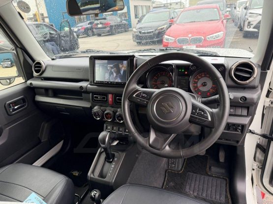 suzuki-jimny-sierra-2023-21.10.2026-10-3