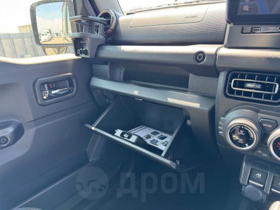 suzuki-jimny-sierra-2023-21.10.2026-53-1