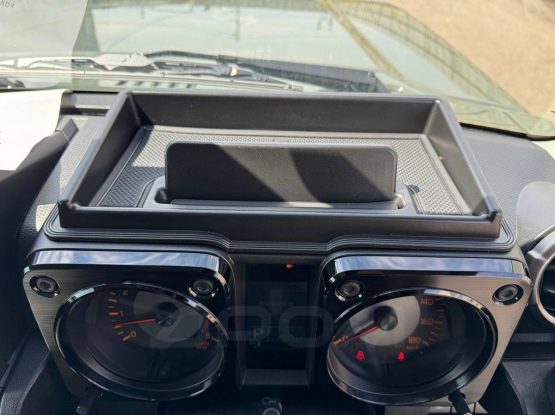 suzuki-jimny-sierra-2023-21.10.2026-60-1