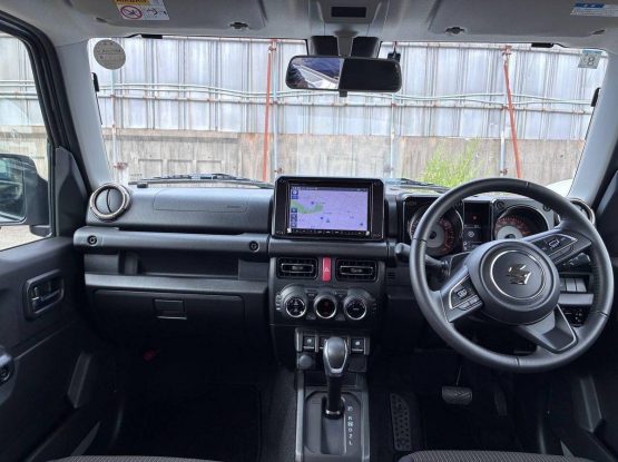 Suzuki Jimny Sierra 23000 (28)
