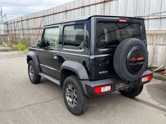 Suzuki Jimny Sierra 24000 11 (5)