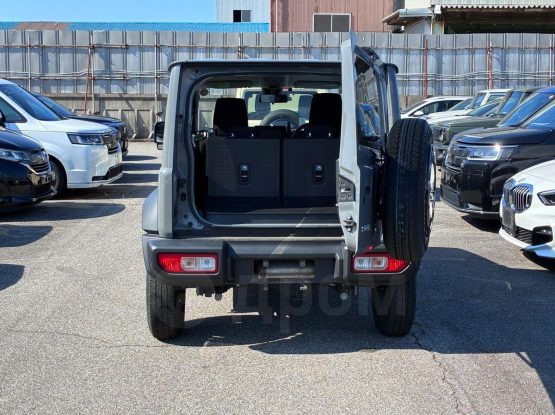 Suzuki Jimny Sierra 25000 (19)