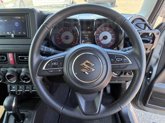 Suzuki Jimny Sierra 27000 (28)