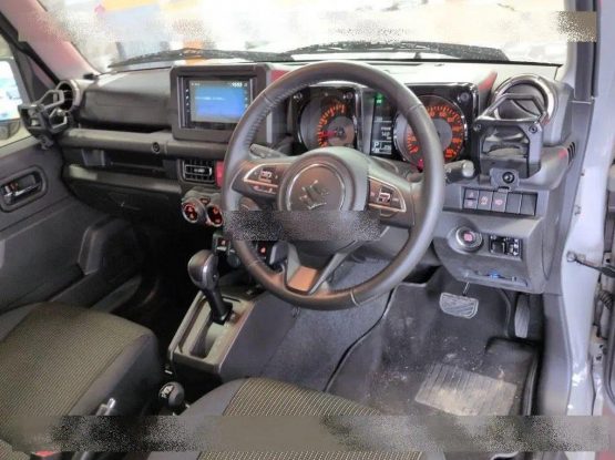 Suzuki Jimny Sierra 27000 (3)