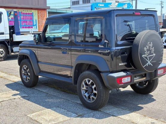 Suzuki Jimny Sierra 28000 (20)