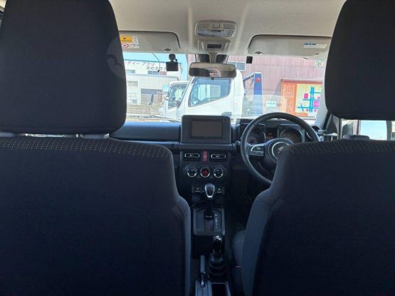 Suzuki Jimny Sierra 28000 (28)
