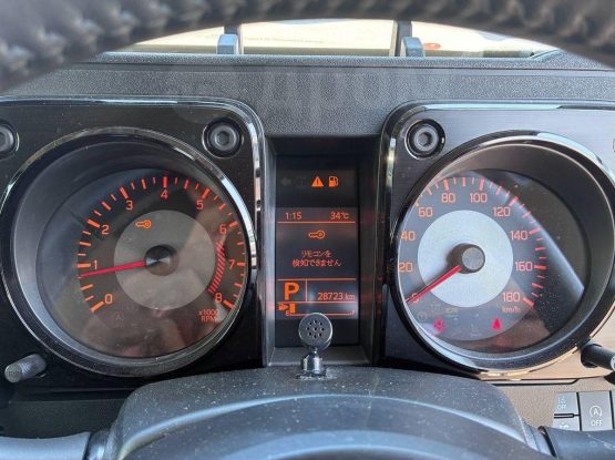 Suzuki Jimny Sierra 28000 (41)