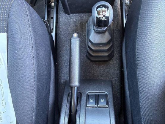 Suzuki Jimny Sierra 28000 (43)