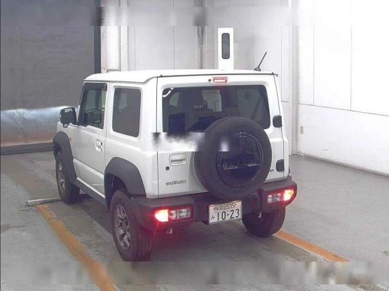 Suzuki Jimny Sierra 30000 (3)