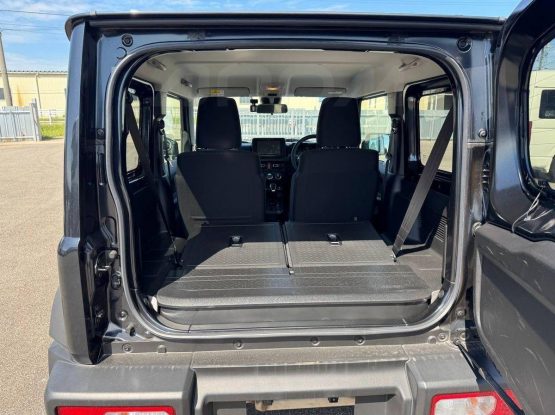 Suzuki Jimny Sierra 9000 (39)