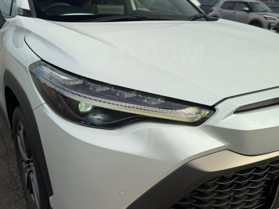 Toyota Corolla Cross 13000 (13)