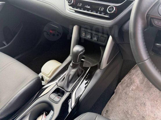 Toyota Corolla Cross 13000 (23)