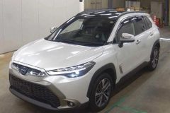 Toyota Corolla Cross 32000 (1)