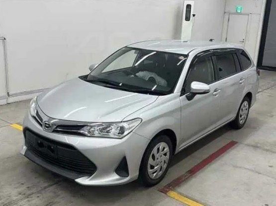 Toyota Corolla Fielder 32000 (6)