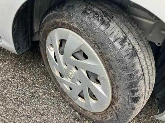 Toyota Corolla Fielder 32000 (9)