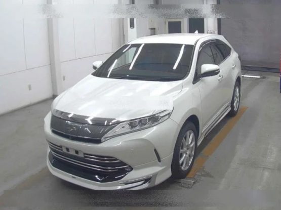 Toyota Harrier (4)