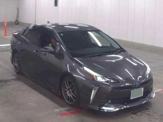 Toyota Prius 22000 (3)