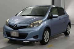 Toyota vitz 30000 (1)