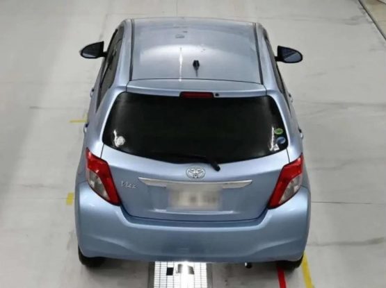 Toyota vitz 30000 (5)